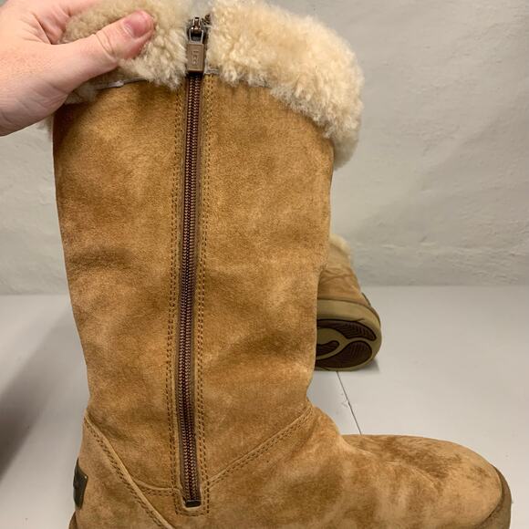 Y2K Ugg Boots Tall Midcalf Shoe Charms Plumdale Genuine Shearling Chestnut Tan - Picture 6 of 10